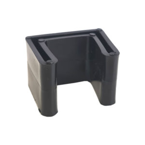 Savienotājs metāla būriem